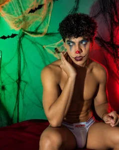Maximiliano_Young 🎃Halloween🎃 Bilde 2