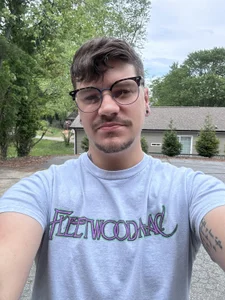 JustJakkinAround: Public ( 6 фото)