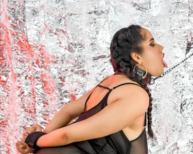 SiennaBelのyour bad and rude girlの 2枚の写真