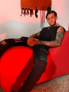 jonas_conor Public صورة واحدة|jonas_conor Public صورتان|jonas_conor Public  صور|jonas_conor Public  صورة