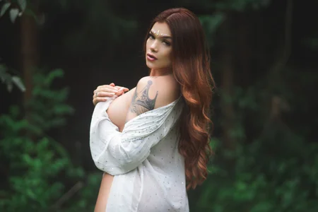 LeaThompsonForest Spirit Bild