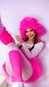 ArianaAllens 🎄🩷 Immagine  2