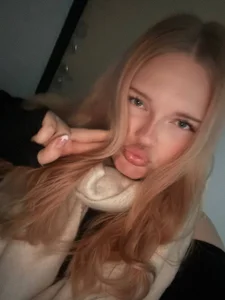 bigbabyboobs Don’t Look Away Pic 5