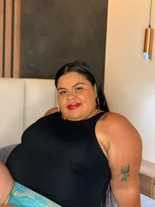 BritannyMonroe_ Public Kuva