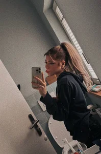 Public de MelliMoon  6 Imagens