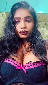 Indian_nelisha kullanıcısının Juicy albümü -  4 fotoğraf