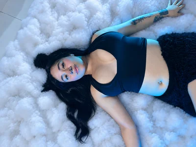 mpeachvelvet Public  5টি ছবি