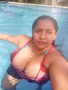 carlos_and_diana Public Immagine  7