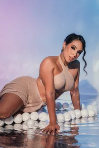 KatieStonne Brighter than a pearl Pic 2