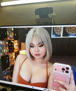collins_selena Hottie 圖片