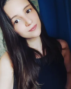 ShellyAbel Public Pic 2