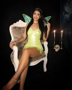 jasmin_adams Happy Halloween!😈👻 รู  ป  6