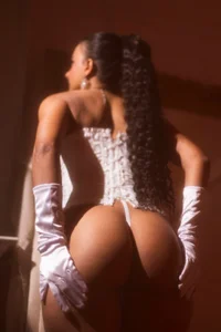 Hally21 Public Pic 8