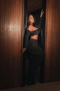 DannieSmith1 Dark glam🖤 Εικόνα 5