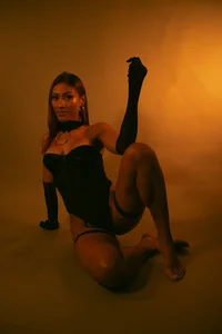 Vega___16 Shadow and beauty🔥 Pic 2