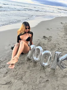 Amber_Martins_ 100k and all my love for you 💫 Immagine  4