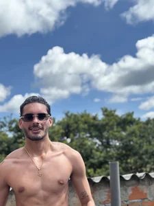 🔥 de Derek_master  2 Imagens