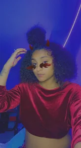 PrettyAri69 Public Billede 3