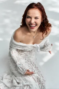 PollyHiller1 Snow white polly 🕊️ Pic 3