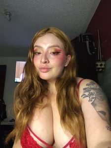 Deimoonblack26's photo