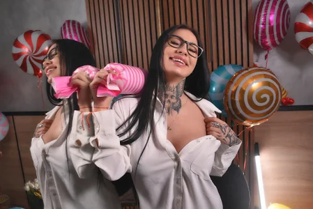 AngellBlackX Wearing your shirt tonight Pic 4