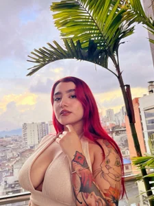 ViolettCastel A day without rain Pic 4