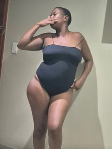 BubblyIvyxxx Public 圖片