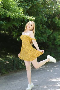 Walking In The Park de Chloe_Richardson  Imagens