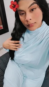 iniyalaboni MUAKKK KISSES FOR U 사진