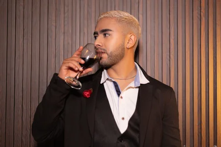 ItsMeEros24 🎂图片 7