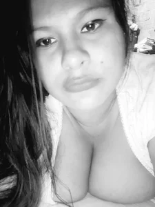 celeste122595 Public Pic 5