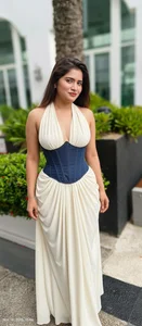 Indianbitch365: Public ( фото)