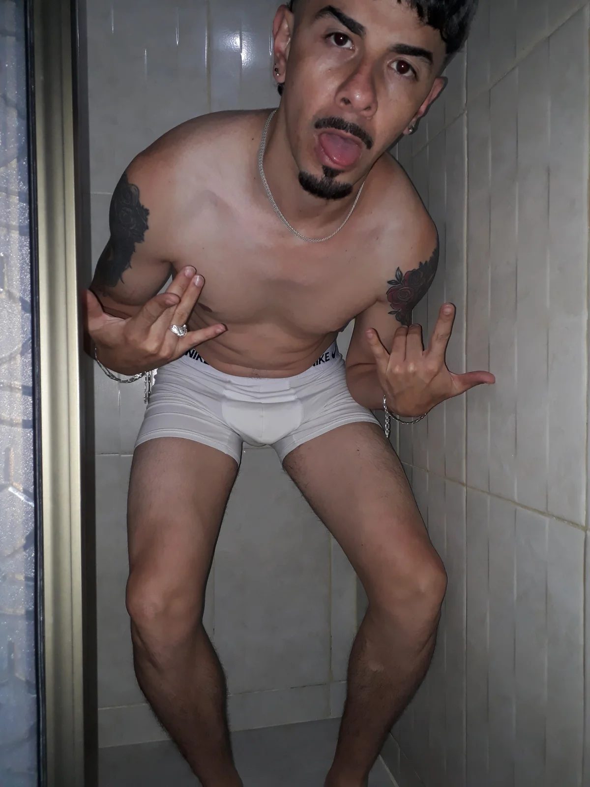 Ảnh Thịnh Hành của venusfranco_94 5975