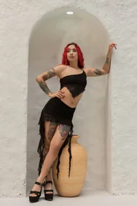 HannaRed_ I'm waiting for you 🖤😏 зображення