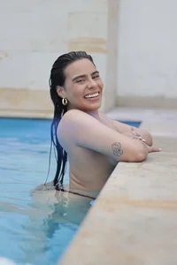 alessia-ferrer1 ✨POOL PARTY Foto 3