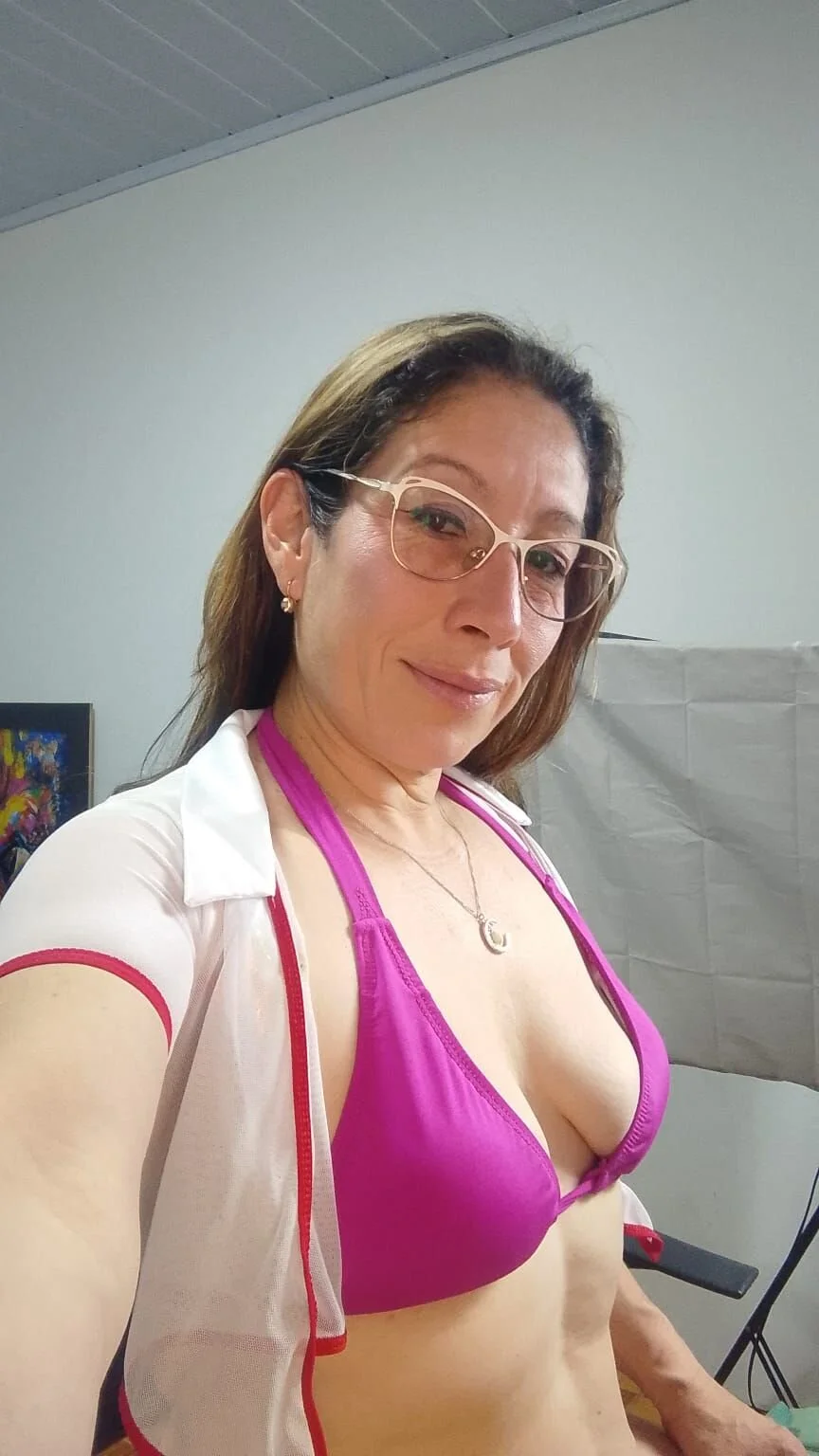 kaylaMinov_ Gambar Trending 305