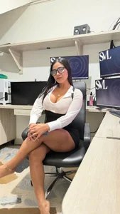 mia_hank Your favorite secretary is available... what's your next order 📒🔥❤️‍🔥 Pic 3