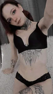 AngelEllie Tempt Me 💋 Pic 4