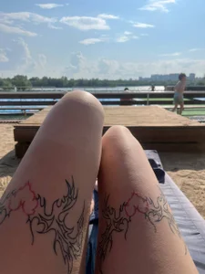 ToyaBosques My legs Pic 2