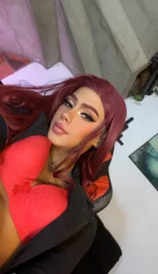 Kylie_Hugecock Sweet Red Pic