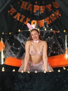 perlabeautiful happy halloween Foto