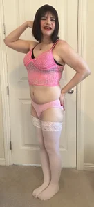 balad13 New pink top (Donated by my lady friend). Foto