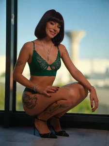 BijouLenoir's XXX Nude Photo 2