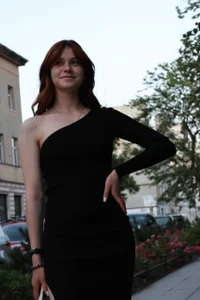 AvelinaMoa Public Pic