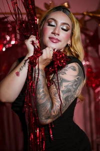 Emily_robertss 🎄🥂 Happy Holidays! 🎄🥂 Bilde 8