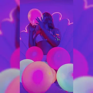 Miiss--Start NEON 사진