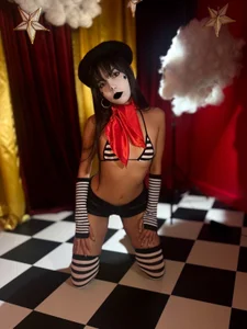 hannah_jet Silent show🎃🐈‍⬛ Pic 2