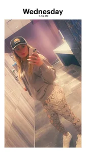 Milf-N-Kookies Free Pic 2