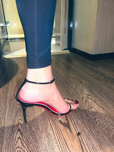 Siyoung foot зображення 4