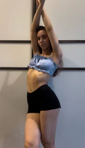 PetraHambelton Blue temptation 🌊 Pic